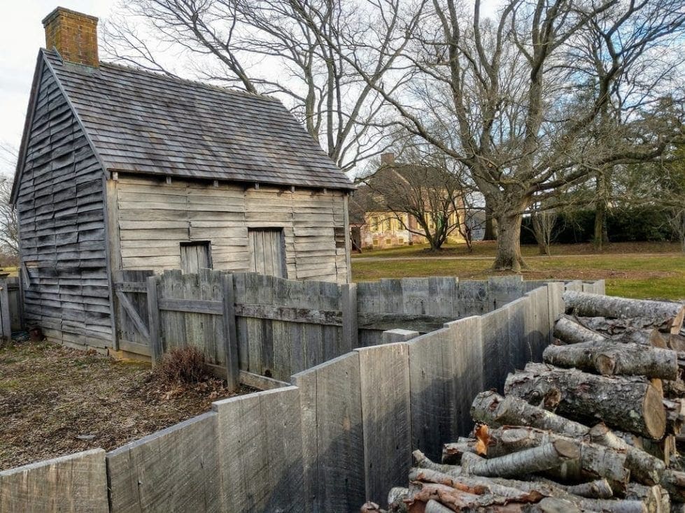This log’d building is a reconstruction of the type of housing inhabited by the John Dickinson Plantation's enslaved people, tenants and indentured servants. (Delaware Division of Historical and Cultural Affairs)