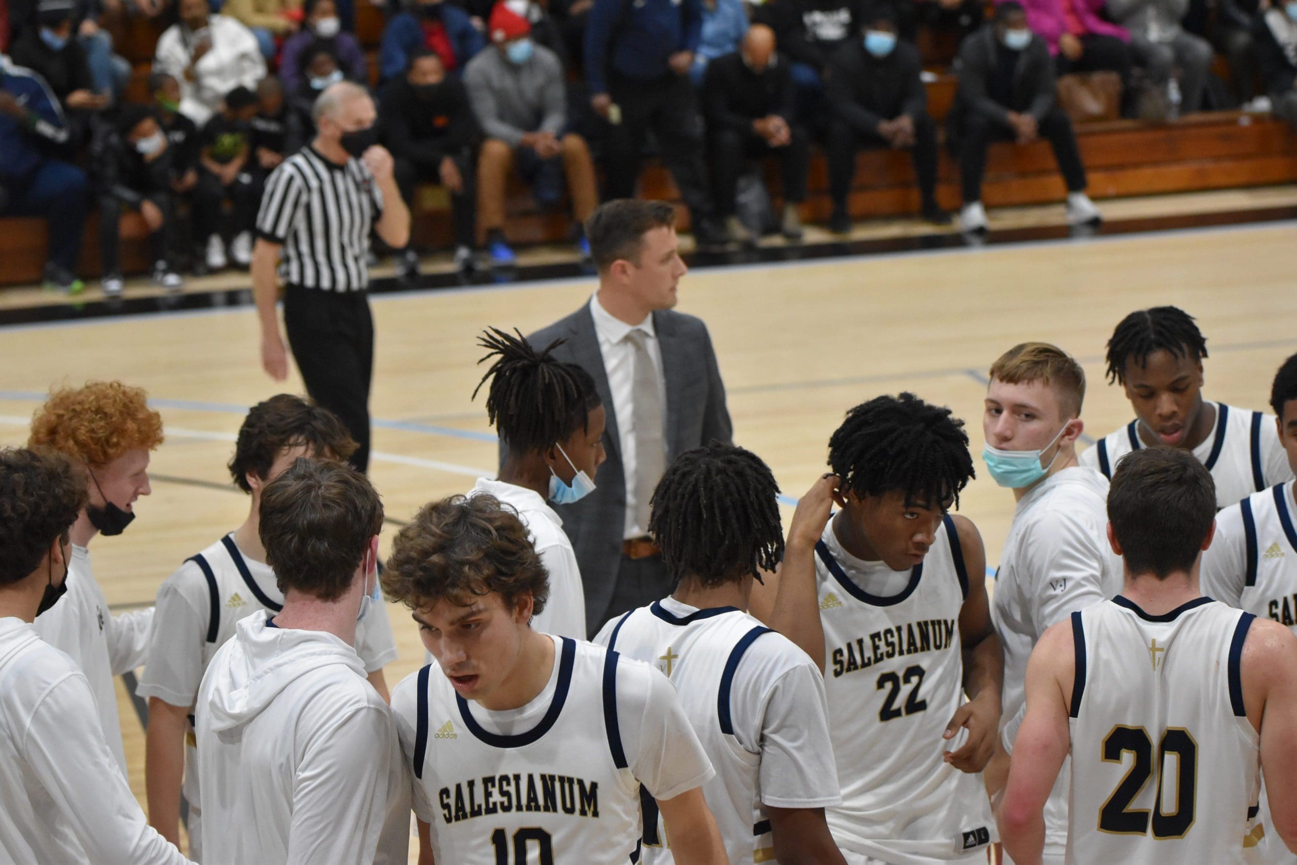 Featured image for “Sallies holds off William Penn for third win of the season”