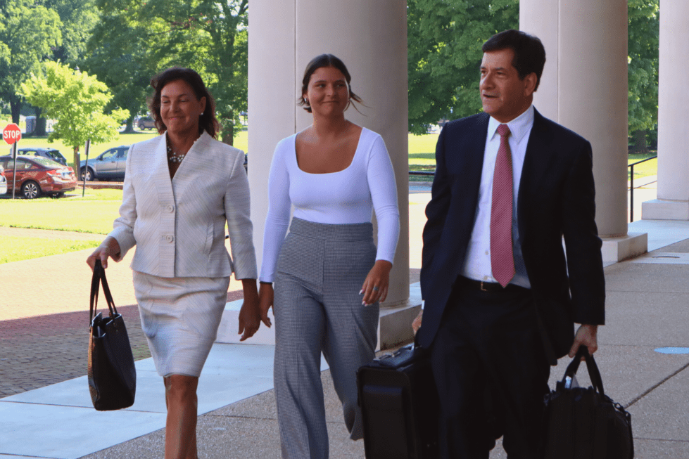 STATE AUDITOR KATHLEEN MCGUINESS (LEFT), her daughter, Saylar McGuiness, AND HER ATTORNEY, STEVE WOOD (right), ENTER THE KENT COUNTY COURTHOUSE IN DOVER ON JUNE 30, 2022. (CHARLIE MEGGINSON/DELAWARE LIVE)