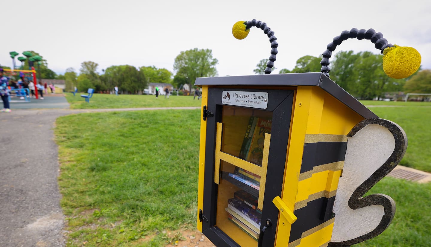 The Hanby Elementary Bee Little Free Library.
