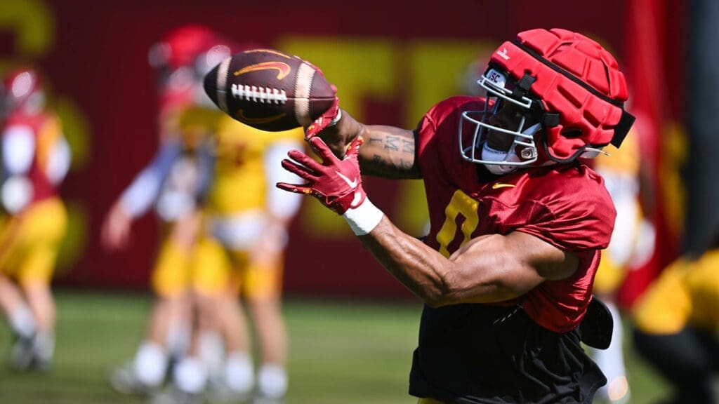 Marshawn Lloyd practicing in spring football at USC photo courtesy of USC Athletics