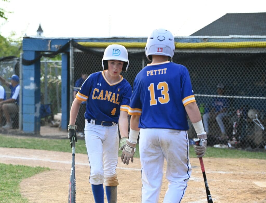 Canal and Naamans advance to winners bracket 3 Canal Little League Anthony Ignudo 4 slaps hands with Hunter Pettit 13 in their win over Newark National. photo by Nick Halliday