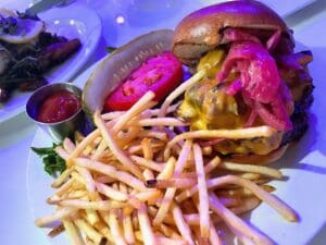 Shorebreak burger