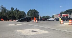 Working on the parking lot of Branmar Plaza in Brandywine Hundred. (Ken Mammarella photo)