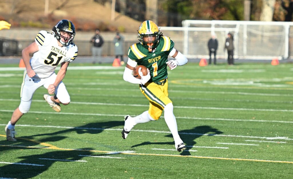 Middletown, Caravel, Indian River win football state championship games 6 1A championship IR Darnell Stokes Photo by Ben Fulton scaled e1733022092244