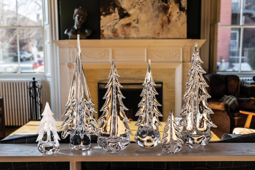 Tailored Home Hosts Master Engraver for Simon Pearce Art for One Day! 23 5 evergreens 2.7.2023 0088 gg edit 002