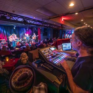 Kennett Flash Jazz Jam Sets a Lively Tone for 2026